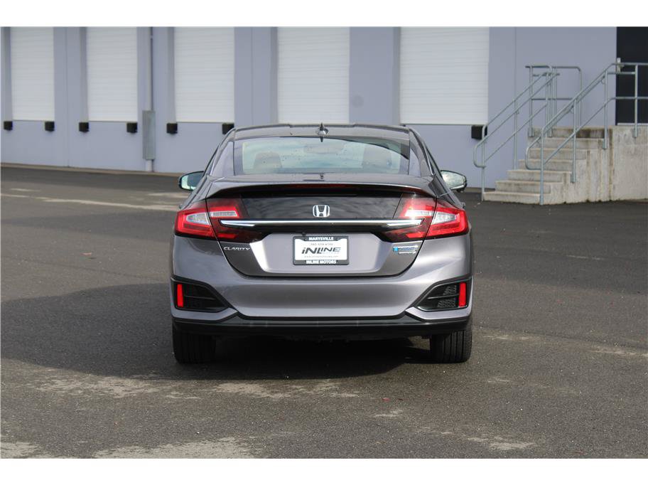 Used 2018 Honda Clarity Touring image 3