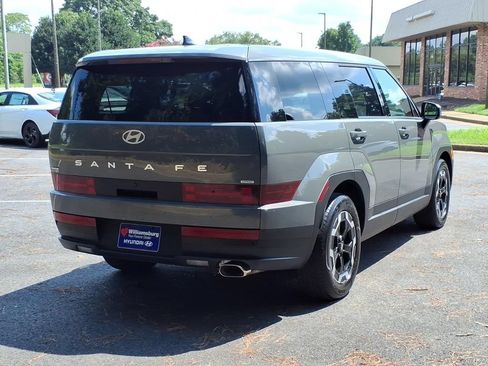 Used 2024 Hyundai Santa Fe SE AWD/4WD image 9