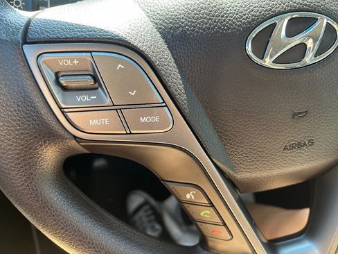 Used 2015 Hyundai Santa Fe Sport image 17