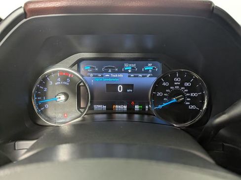 Used 2020 Ford F450 Platinum w/ FX4 Off-Road Package AWD/4WD image 10