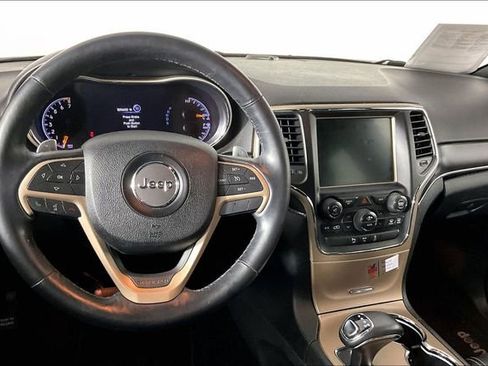 Used 2014 Jeep Grand Cherokee Limited w/ Luxury Group II AWD/4WD image 3