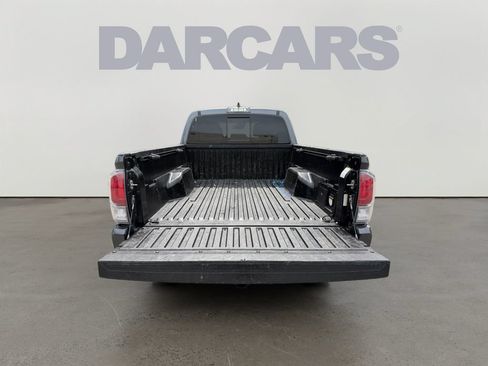 Used 2021 Toyota Tacoma TRD Sport AWD/4WD image 14