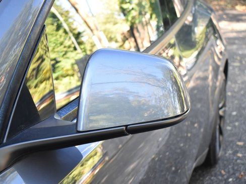 Used 2021 Tesla Model Y Long Range image 35