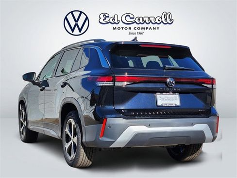 New 2026 Volkswagen Tiguan SE image 5