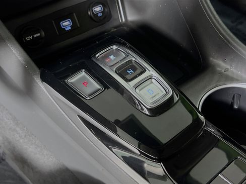 Used 2022 Hyundai Sonata Blue FWD image 23
