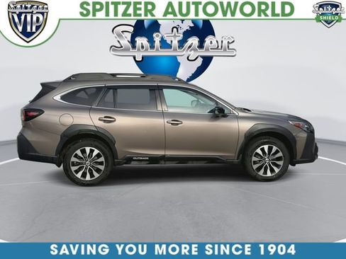 Used 2023 Subaru Outback Limited AWD/4WD image 10