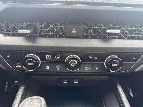 Used 2025 Honda Accord SE image 10