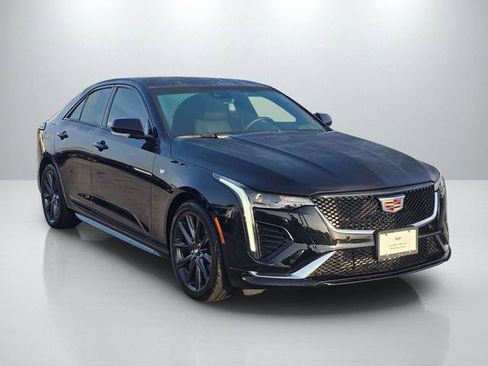 Used 2025 Cadillac CT4 Sport image 4