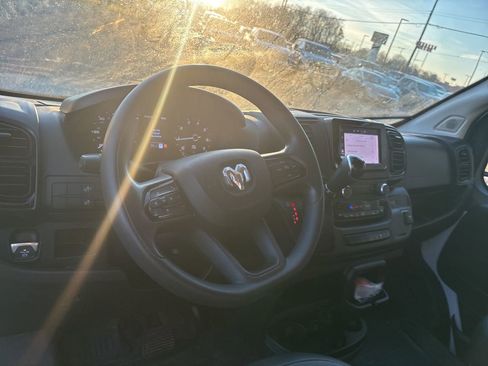 Used 2023 RAM ProMaster 3500 image 3