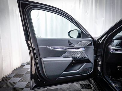 New 2026 BMW i7 xDrive60 w/ Executive Package