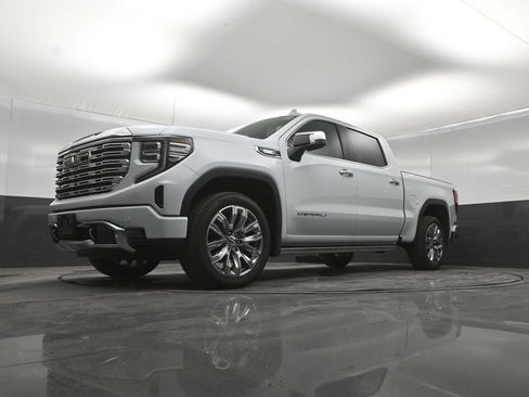 New 2026 GMC Sierra 1500 Denali w/ Denali Reserve Package AWD/4WD image 37