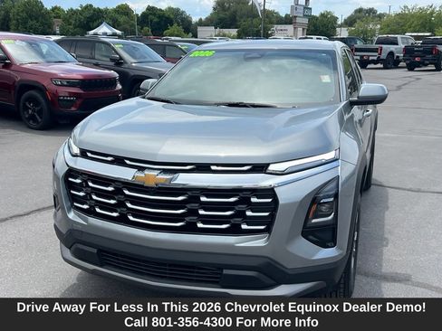 Certified 2026 Chevrolet Equinox LT AWD/4WD image 2
