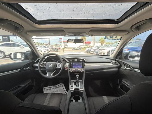 Used 2016 Honda Civic EX image 9