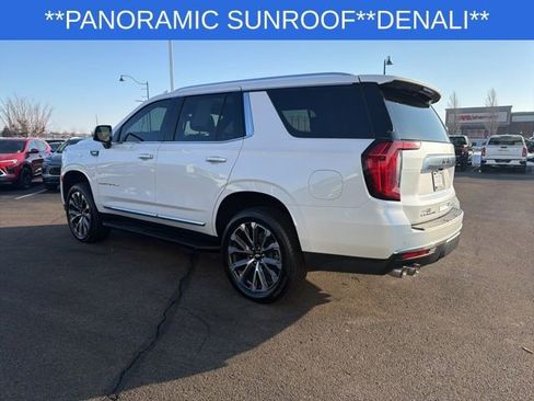 Used 2023 GMC Yukon Denali image 9