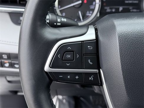 Certified 2022 Toyota Highlander Limited image 38