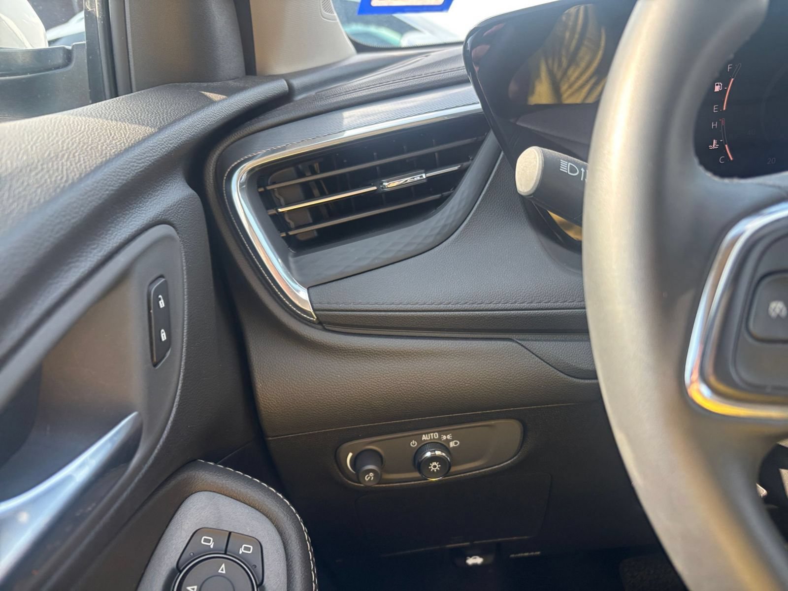 Used 2026 Buick Encore GX Preferred FWD image 32