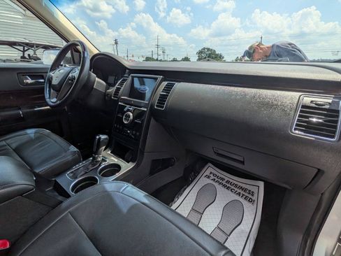 Used 2019 Ford Flex Limited AWD/4WD image 15