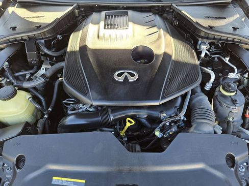 Used 2018 INFINITI Q50 Luxe w/ Essential Package (2.0T Luxe) image 39