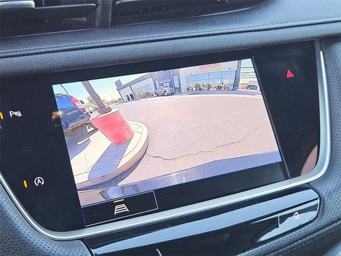 Used 2022 Cadillac XT5 Premium Luxury w/ LPO, Floor Liner Package image 21