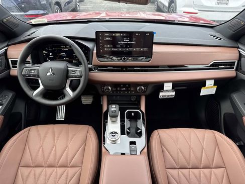 New 2026 Mitsubishi Outlander SEL FWD image 16