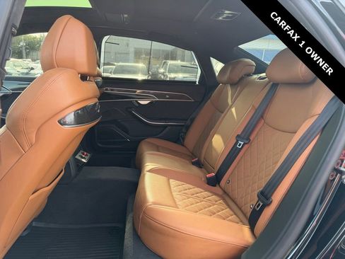 Used 2023 Audi S8 AWD/4WD image 19