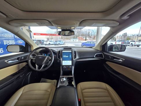 Used 2022 Ford Edge SEL w/ Convenience Package image 24