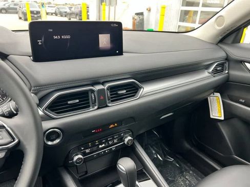New 2025 MAZDA CX-5 AWD 2.5 S w/ Select Package image 25