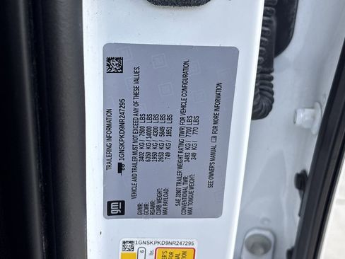 Used 2022 Chevrolet Tahoe Z71 image 28