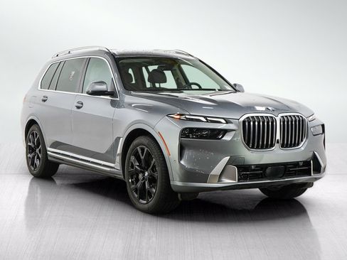 Used 2026 BMW X7 xDrive40i AWD/4WD image 7