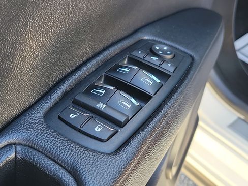 Used 2018 Maserati Ghibli image 13