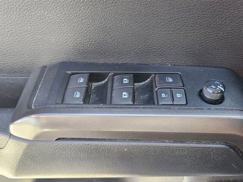 Used 2021 Toyota Tacoma TRD Sport image 16