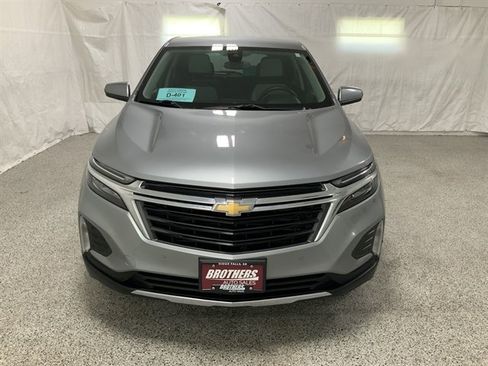 Used 2024 Chevrolet Equinox LT w/ LPO, Floor Liner Package image 2