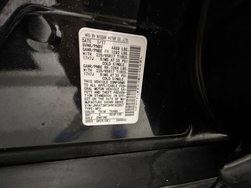 Used 2017 Nissan Rogue SV image 20