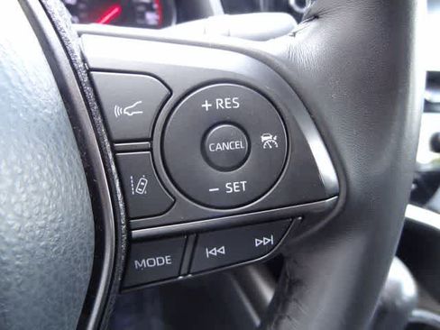 Used 2024 Toyota Camry XSE FWD image 18