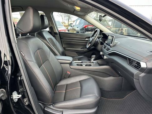 Used 2020 Nissan Altima 2.5 SR image 12