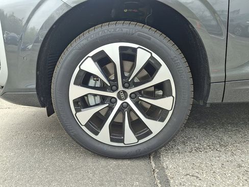 New 2026 Audi Q3 quattro 2.0T image 5