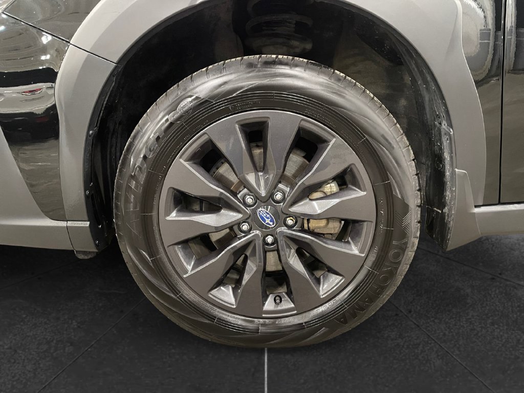 Used 2025 Subaru Outback Limited XT AWD/4WD image 14