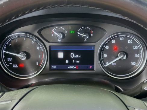 Used 2021 Buick Enclave Essence w/ Sport Touring Edition image 15