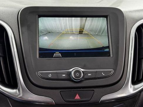 Used 2019 Chevrolet Equinox LT FWD image 25
