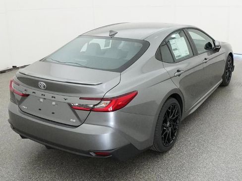 New 2026 Toyota Camry SE image 8