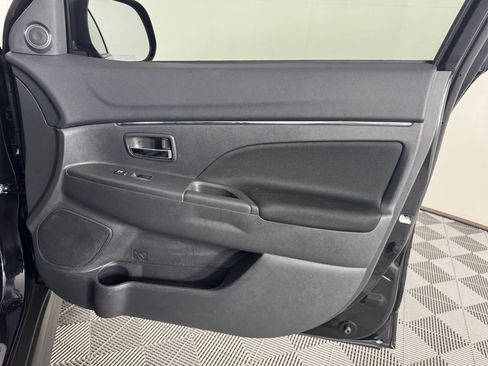 Used 2026 Mitsubishi Outlander Sport ES AWD/4WD image 28