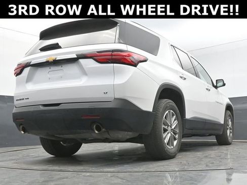 Used 2023 Chevrolet Traverse LT AWD/4WD image 43