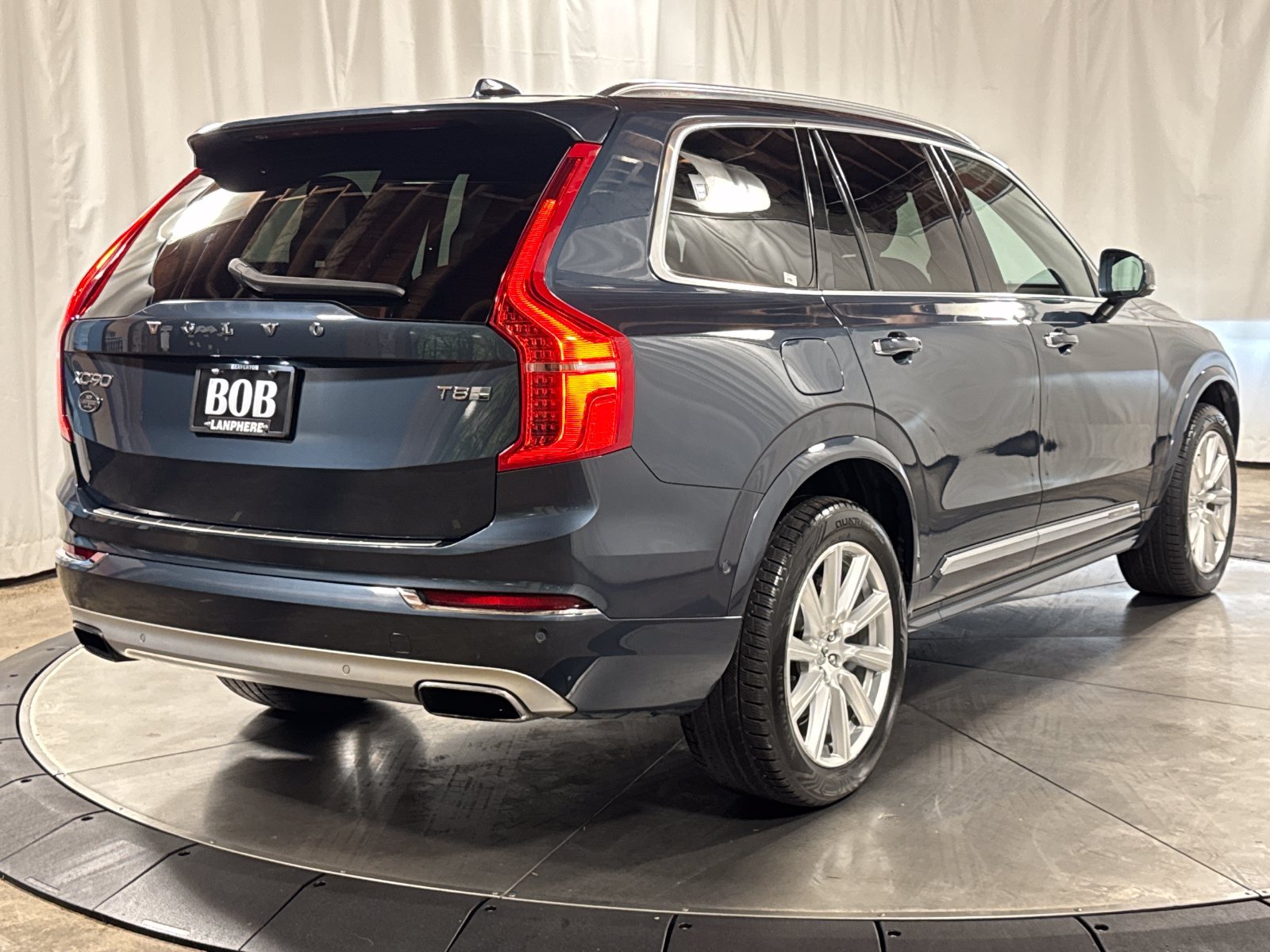 Used 2019 Volvo XC90 T8 Inscription w/ Advanced Package AWD/4WD image 10