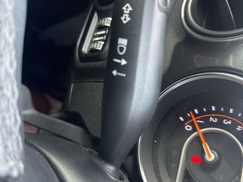 Used 2021 Jeep Wrangler Unlimited Sport image 28