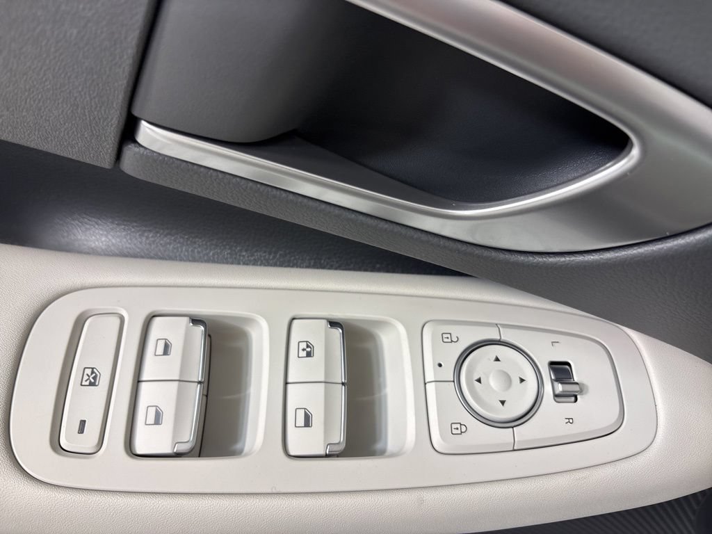 New 2026 Hyundai Sonata SE FWD image 14