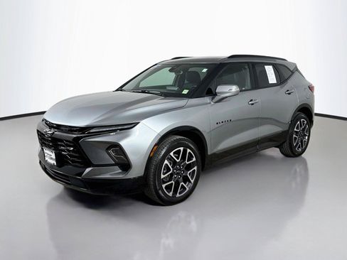 Used 2024 Chevrolet Blazer RS AWD/4WD image 8