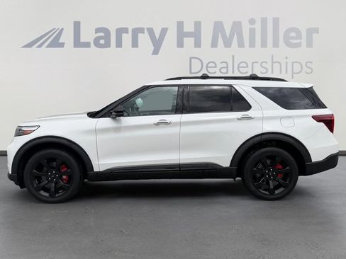 Certified 2021 Ford Explorer ST w/ Equipment Group 401A AWD/4WD image 2