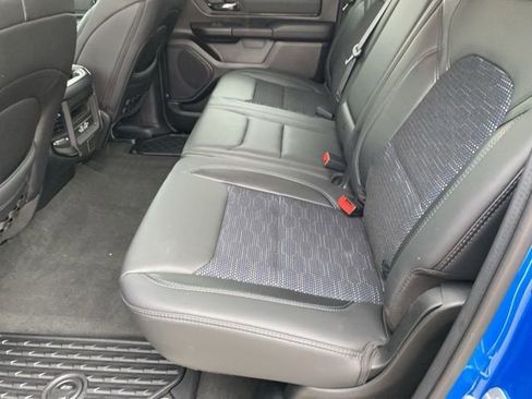 Used 2023 RAM 1500 Big Horn AWD/4WD image 30