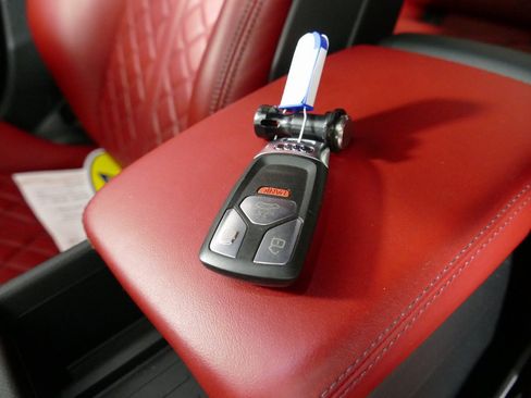 Used 2024 Audi S4 Premium Plus w/ Premium Plus Package image 13