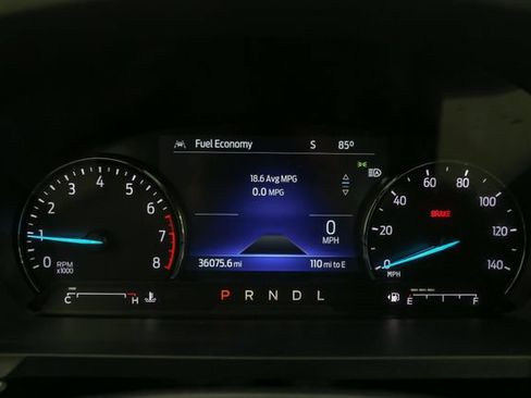 Used 2022 Ford Explorer XLT AWD/4WD image 33